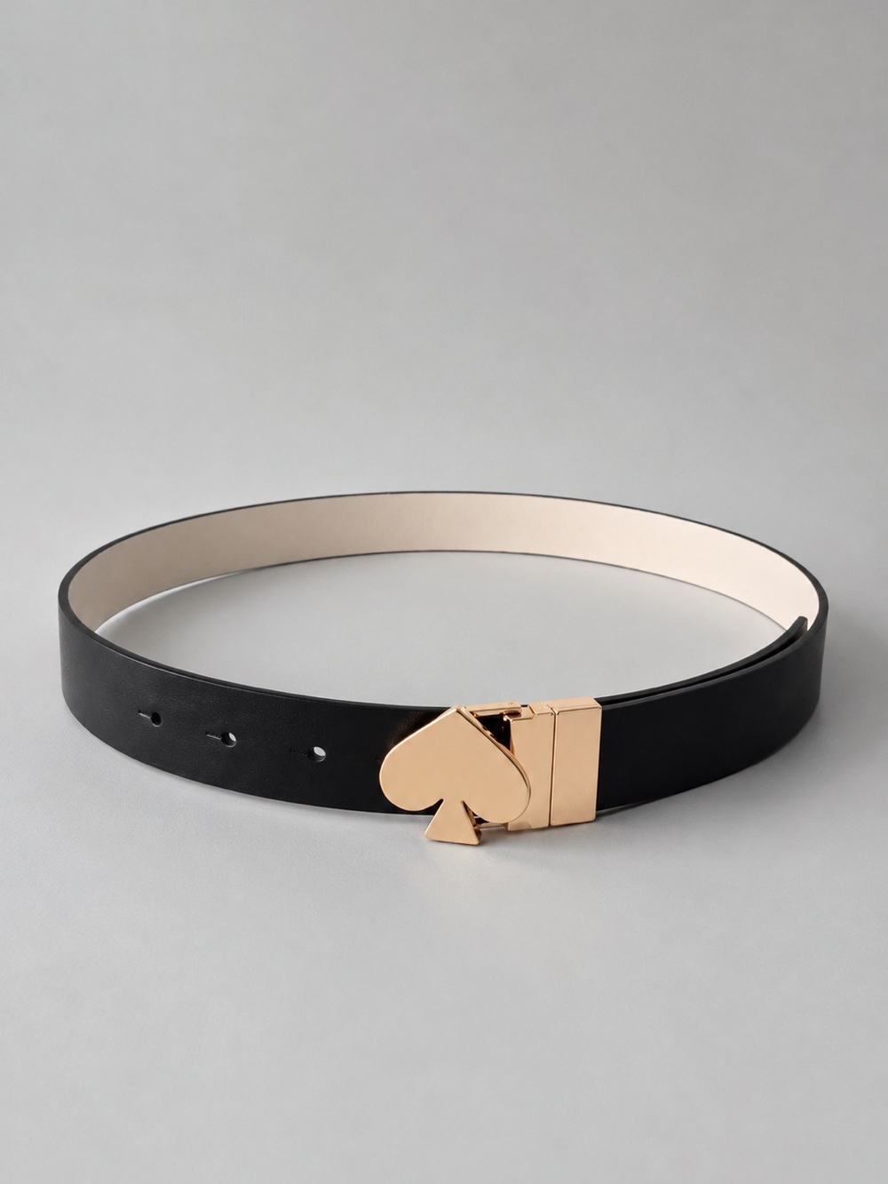 NWT | Kate Spade Reversible Black Cream Leather Spade Belt
